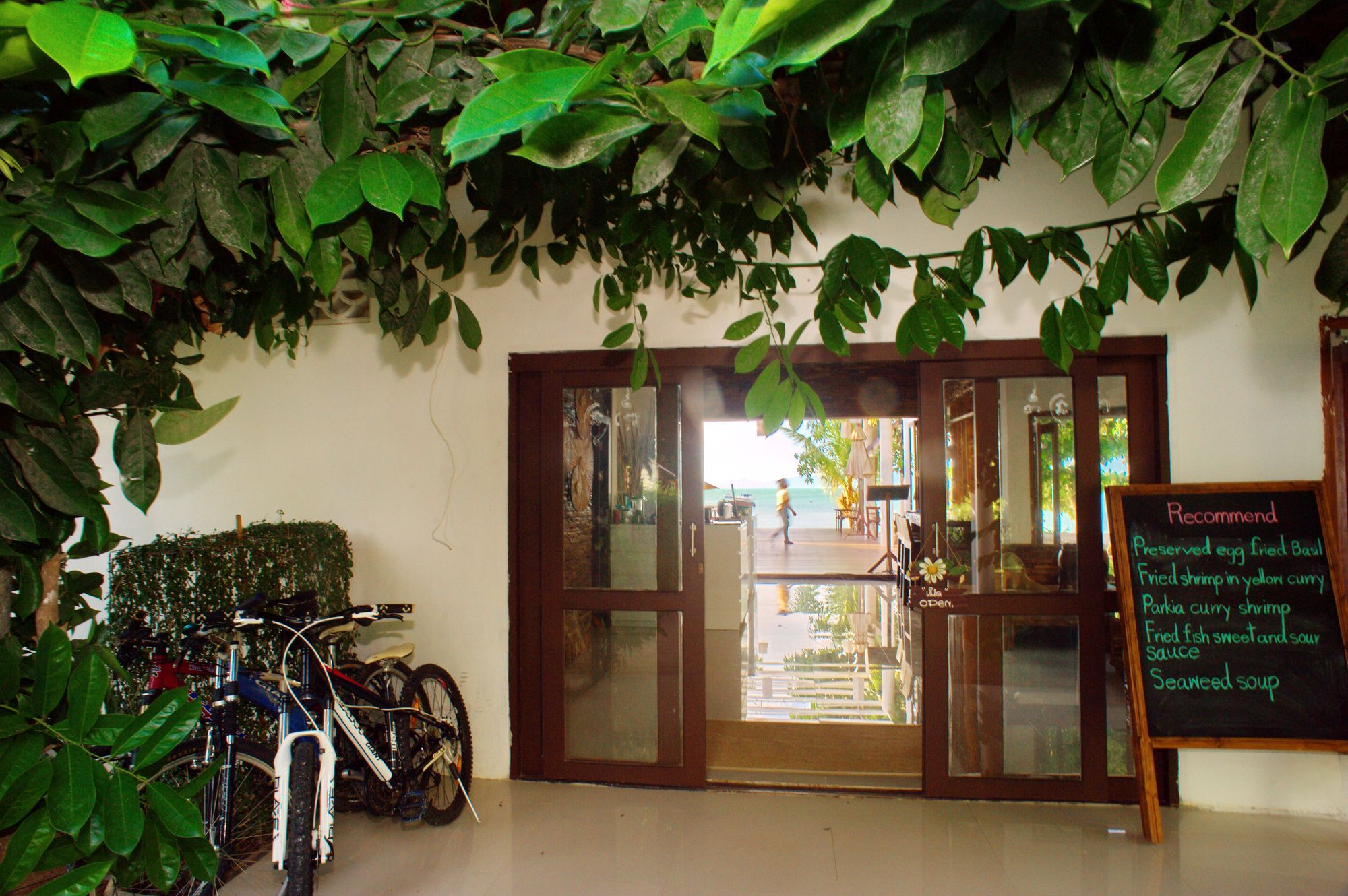 At Samui Haus Hotell Lipa Noi Exteriör bild